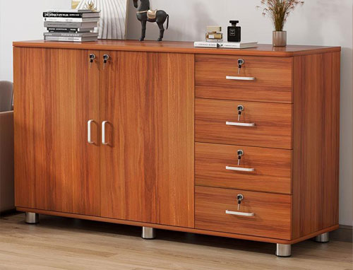 抽屉柜是常见的家具用于存放和整理各种物品
